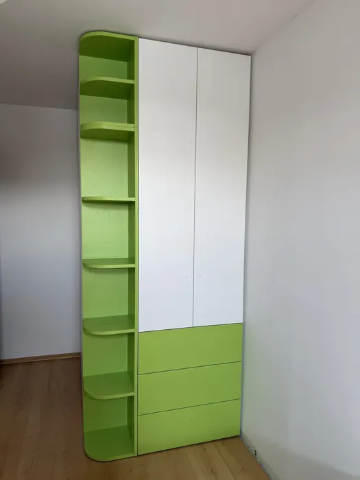 Vestavěné skříně – realizace Truhlářství Lhoták
